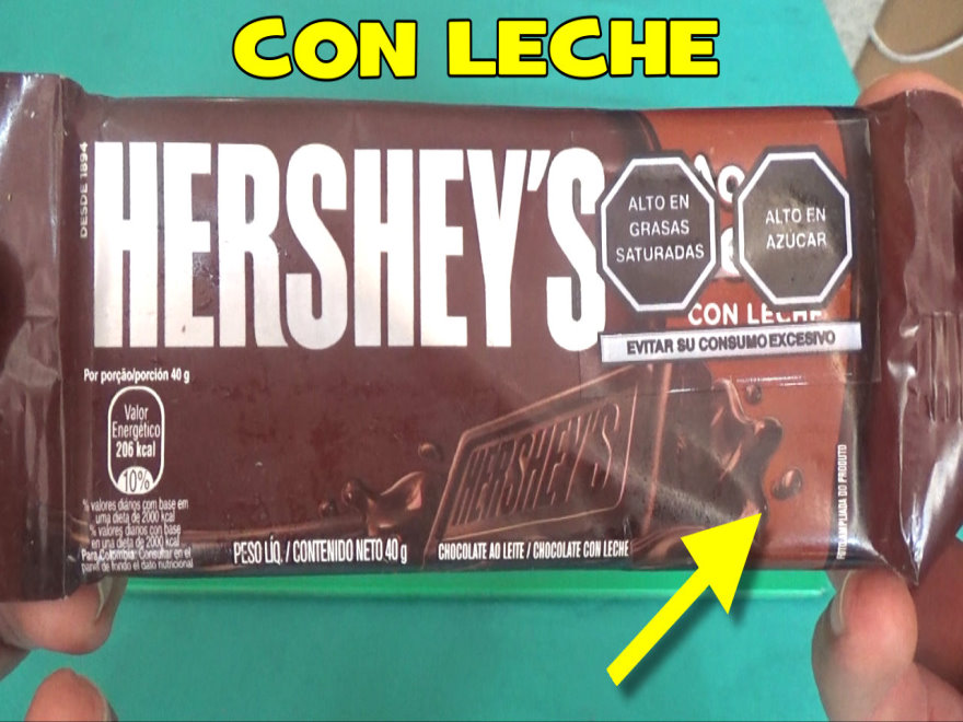 PROBANDO CHOCOLATE "HERSHEYS" con LECHE - manu2pe